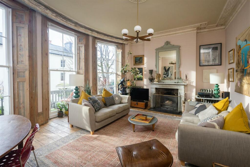 Additional property image - Montpelier Place, Brighton