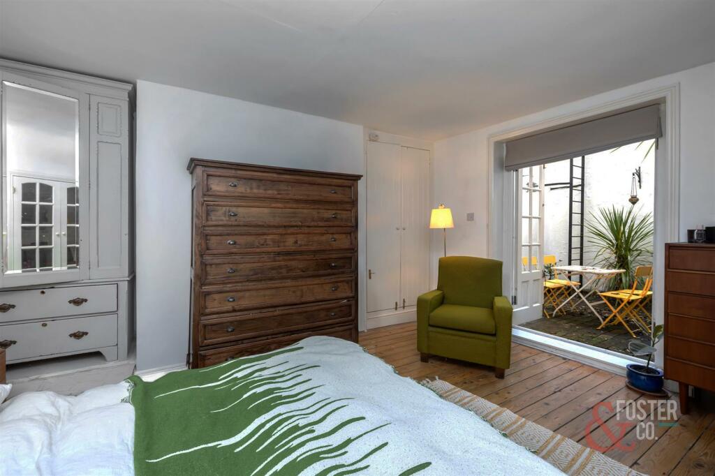 Additional property image - Montpelier Place, Brighton