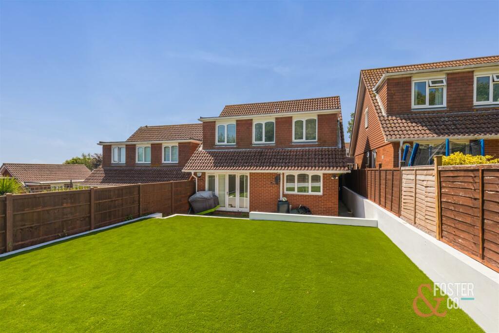 Additional property image - Treetops Close, Brighton
