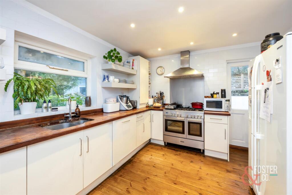 Additional property image - Carlisle Road, Hove