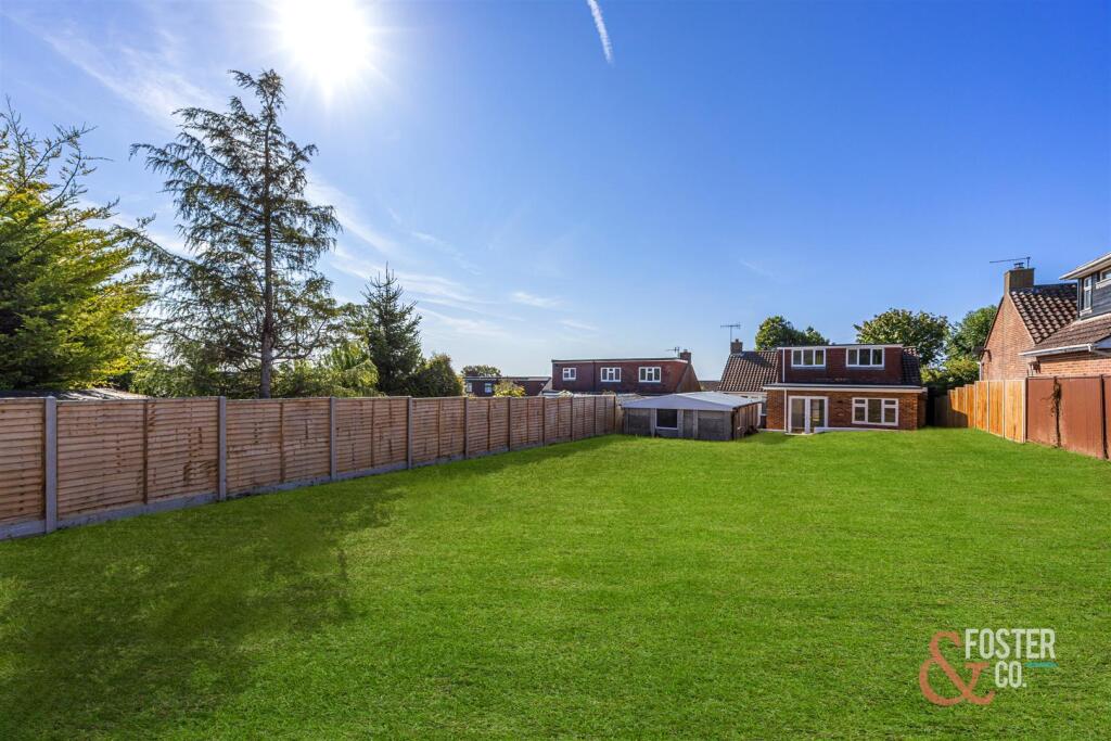 Additional property image - Mill Hill Close, Shoreham-By-Sea