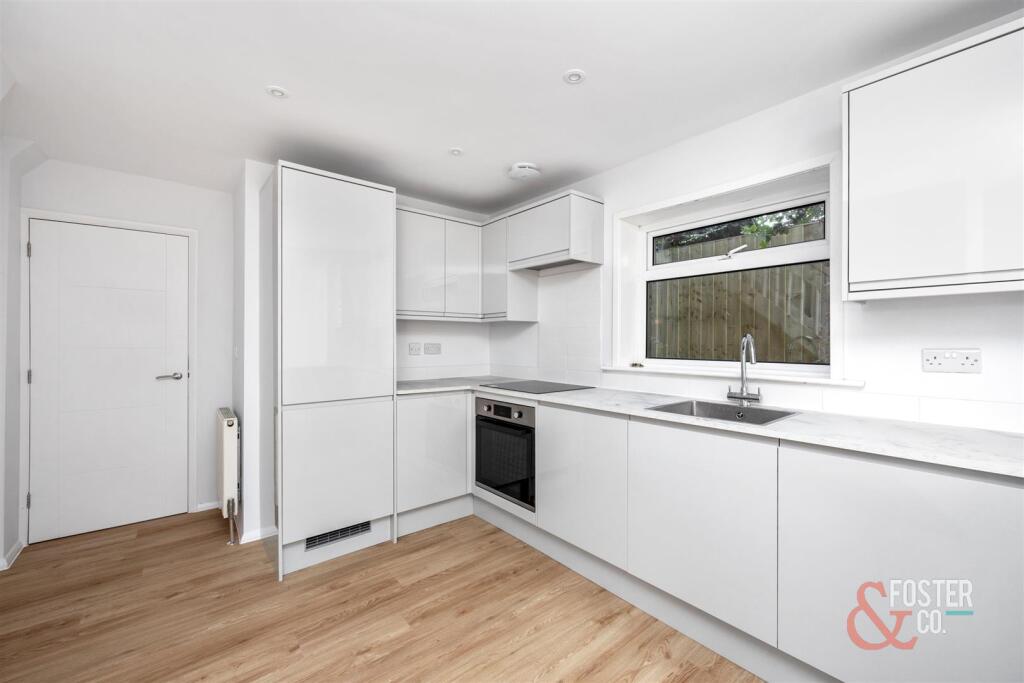 Additional property image - Mill Hill Close, Shoreham-By-Sea