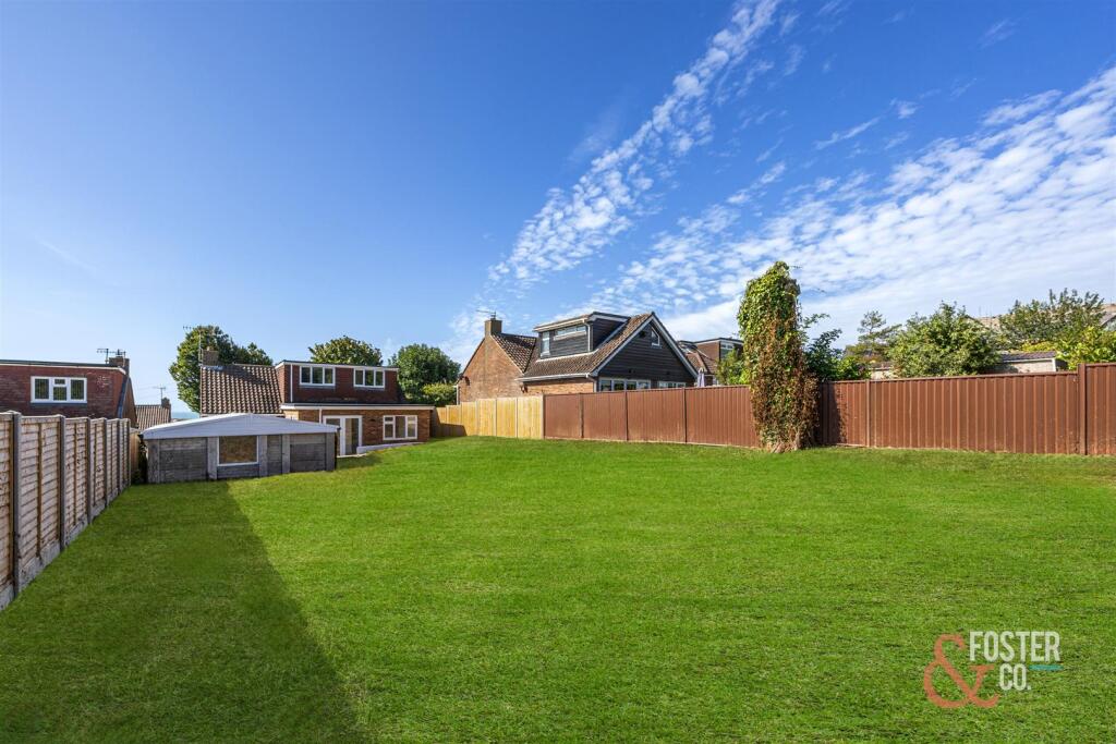 Additional property image - Mill Hill Close, Shoreham-By-Sea