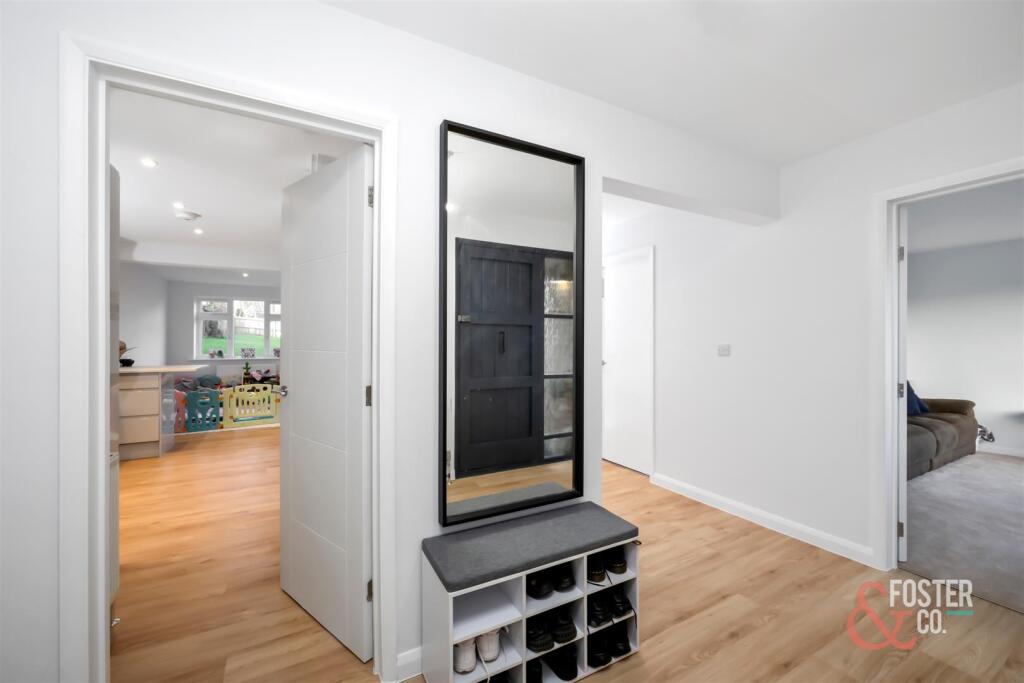 Additional property image - Mill Hill Close, Shoreham-By-Sea