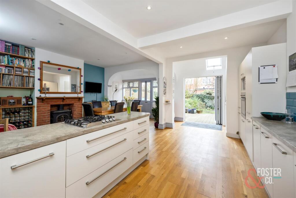 Additional property image - Bigwood Avenue, Hove