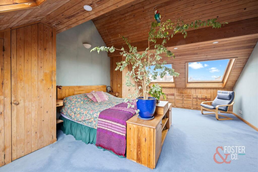 Additional property image - Bigwood Avenue, Hove
