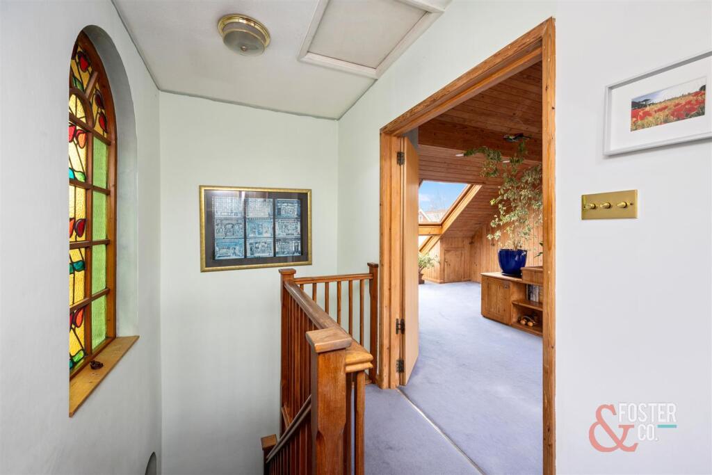Additional property image - Bigwood Avenue, Hove