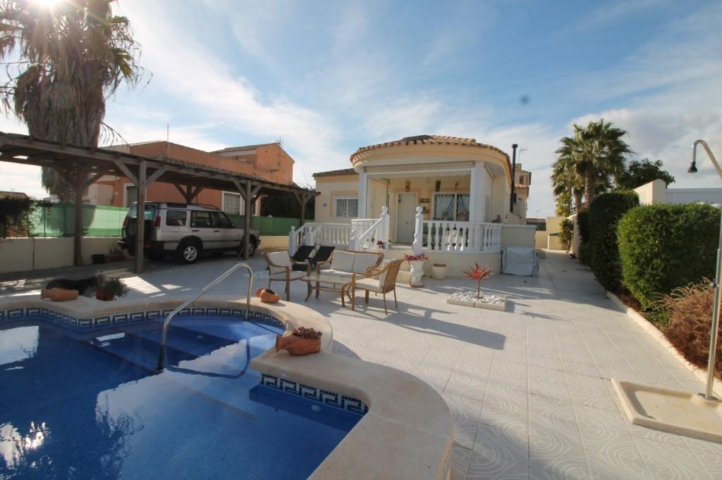 3 bedroom villa for sale in La Marina, Alicante, Valencia, Spain