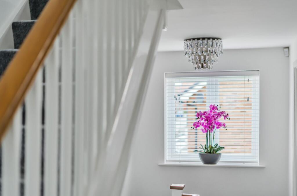 5 bedroom detached house for sale in Burgoyne Avenue, Wootton, Bedford