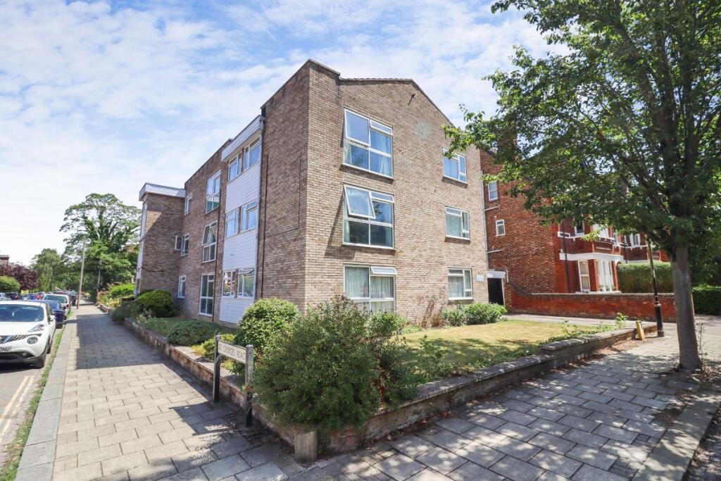 Main image of property: Hale Lodge, St. Andrews Road, Bedford