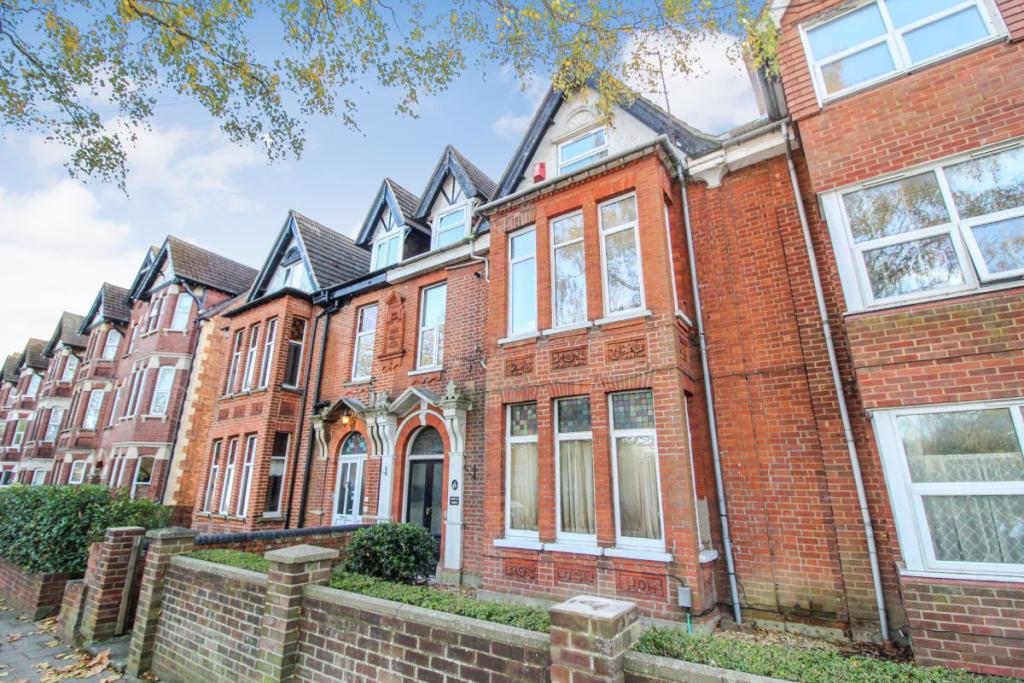 1 bedroom apartment for sale in Clapham Road, Bedford, MK41