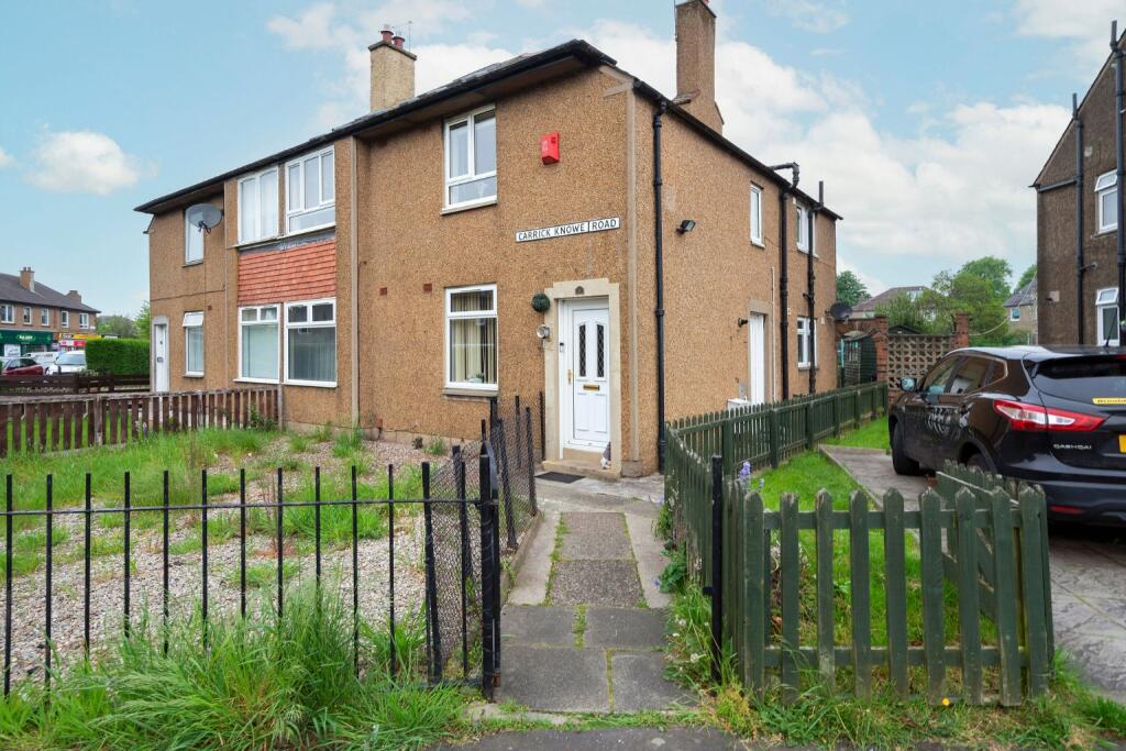 4 bedroom flat for sale in Carrick Knowe Road, Corstorphine, Edinburgh, EH12