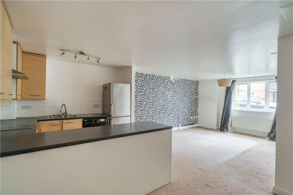 2 bedroom apartment for sale in Capel Crescent, Stanmore, Middlesex, HA7