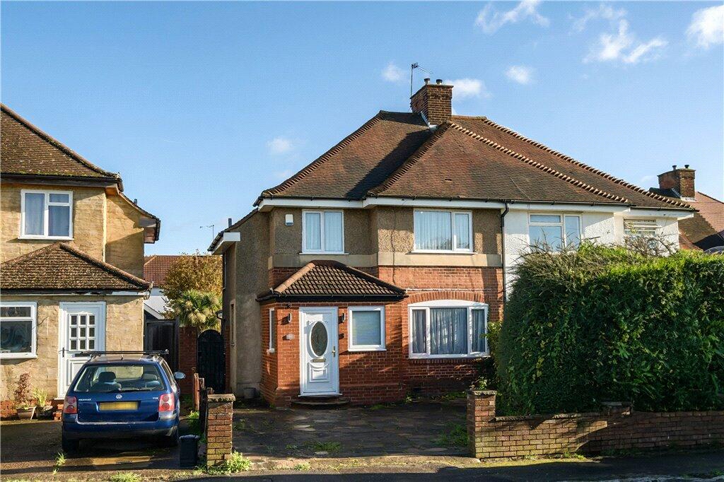 4 bedroom semidetached house for sale in Beatty Road, Stanmore