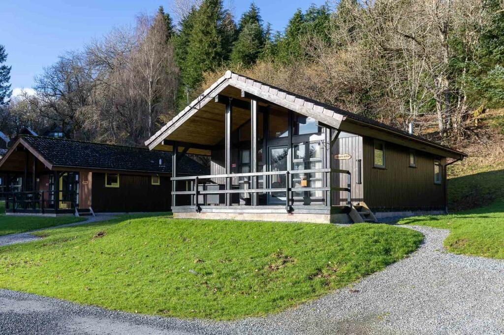 2 bedroom lodge for sale in Coppermine Lodge, Loch Tay Highland Lodge ...