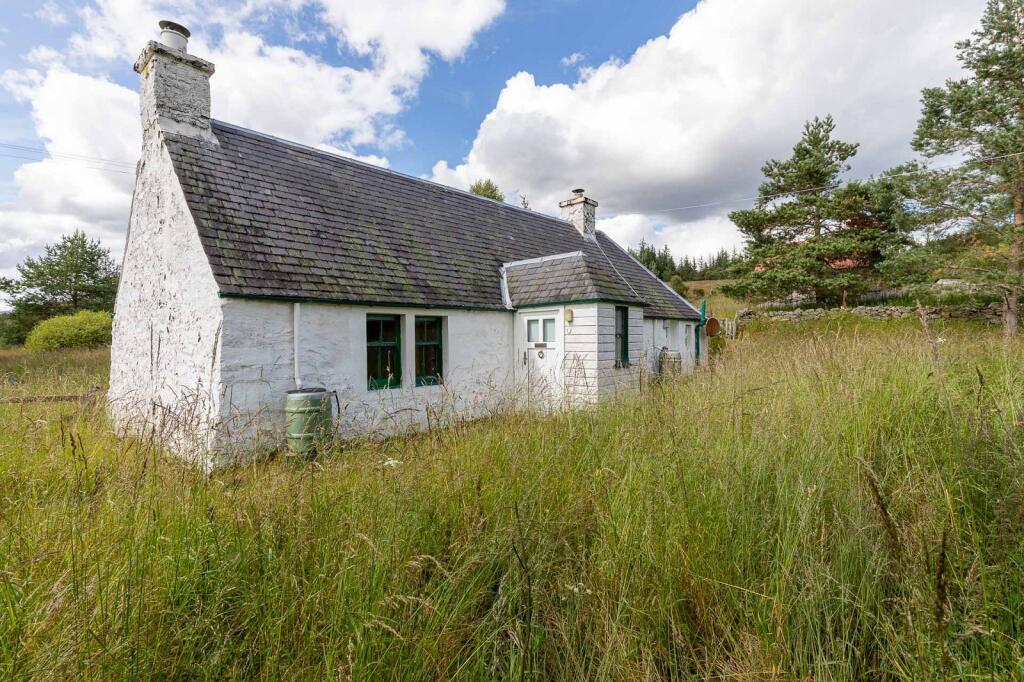 Main image of property: Dalreoch Cottage, Calvine, Pitlochry, Perth And Kinross. PH18 5UL