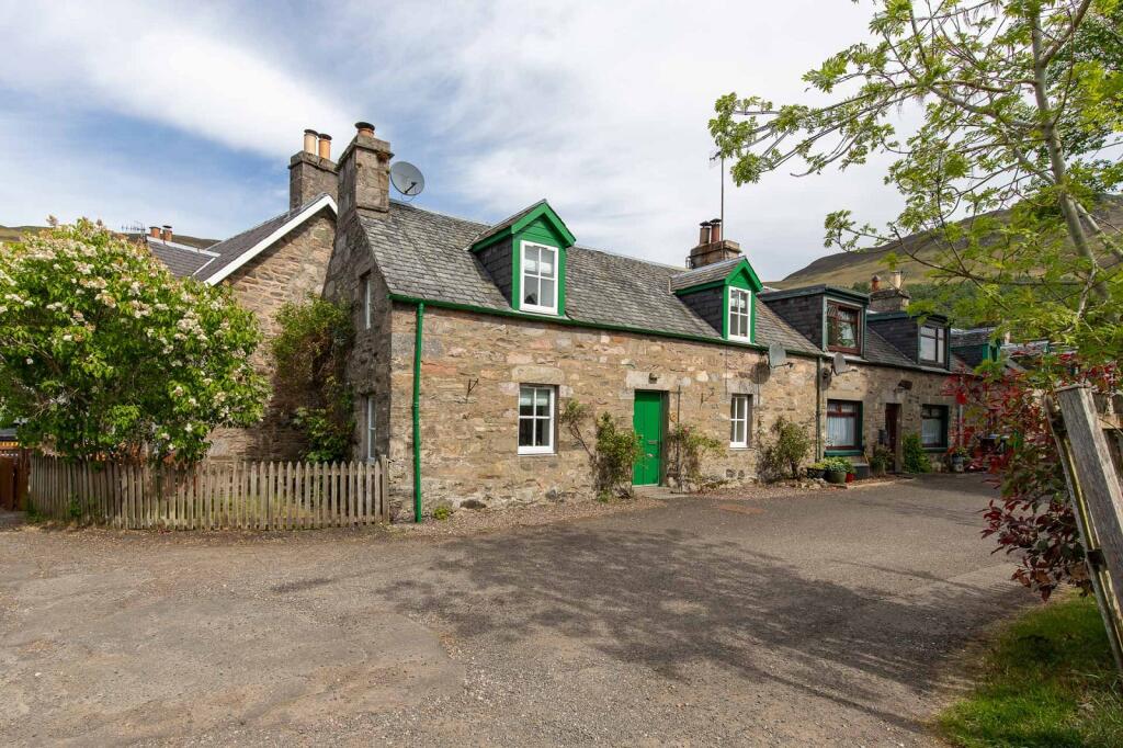 Main image of property: Lilac Cottage, Kinloch Rannoch, Pitlochry, Perth And Kinross. PH16 5PX