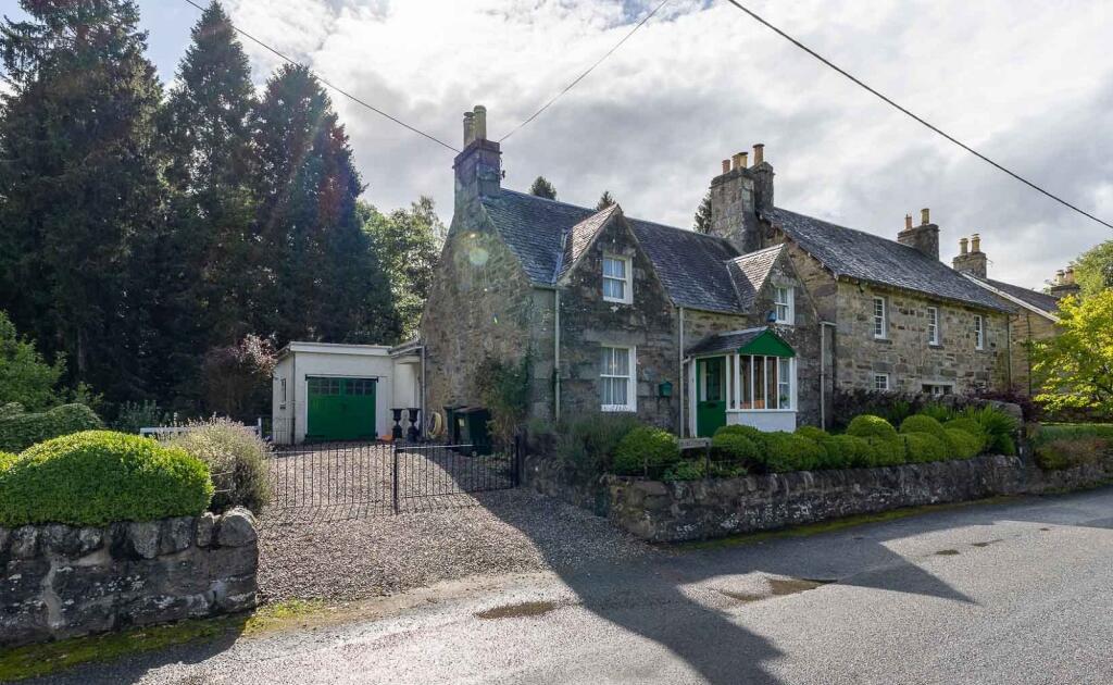 Main image of property: Lyon Cottage, Strathtay, Pitlochry PH9 0PG