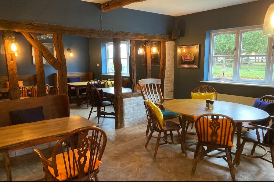 Additional property image - Plough Inn Brockley Green, Sudbury, CO10 8DT