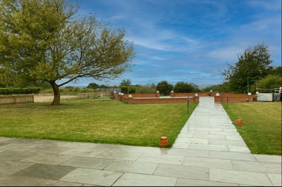 Additional property image - Plough Inn Brockley Green, Sudbury, CO10 8DT