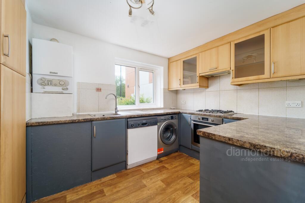 Main image of property: Harlech Gardens, Hounslow, TW5