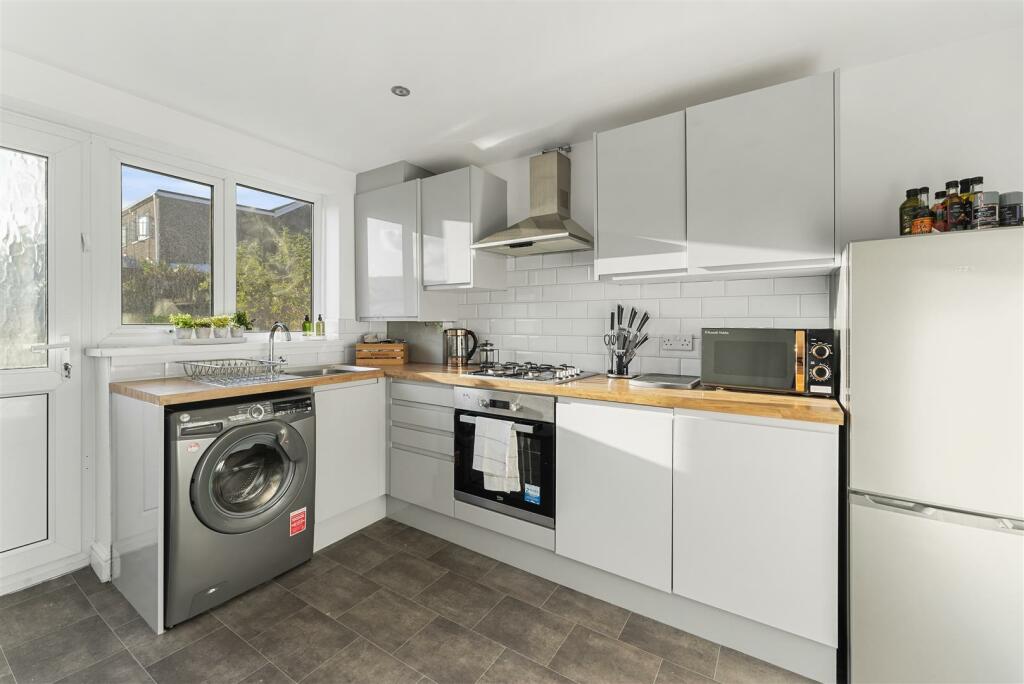 Additional property image - Upper Alma Place, Pentre