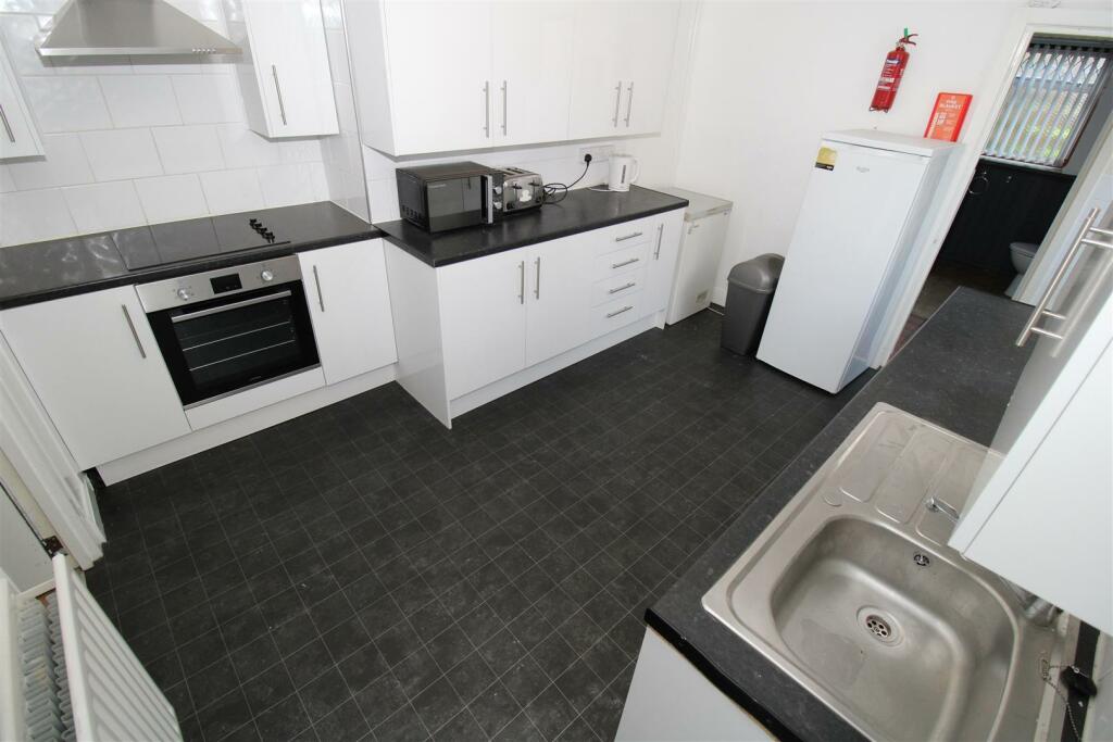 Additional property image - Belle Vue Terrace, Treforest