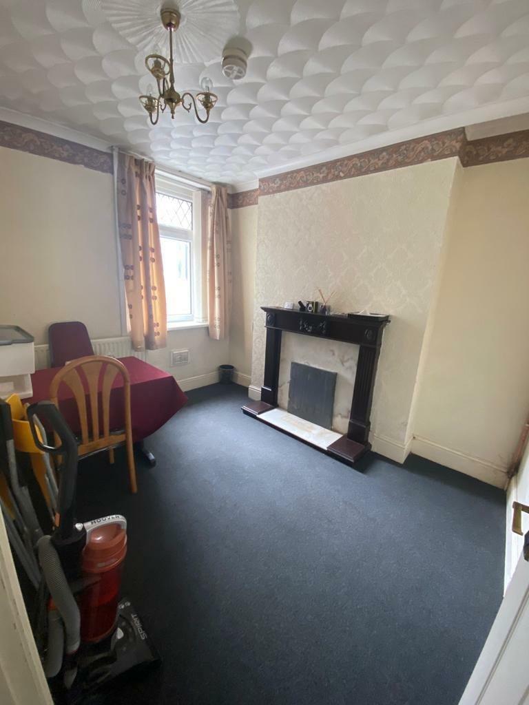 Additional property image - Collins Terrace