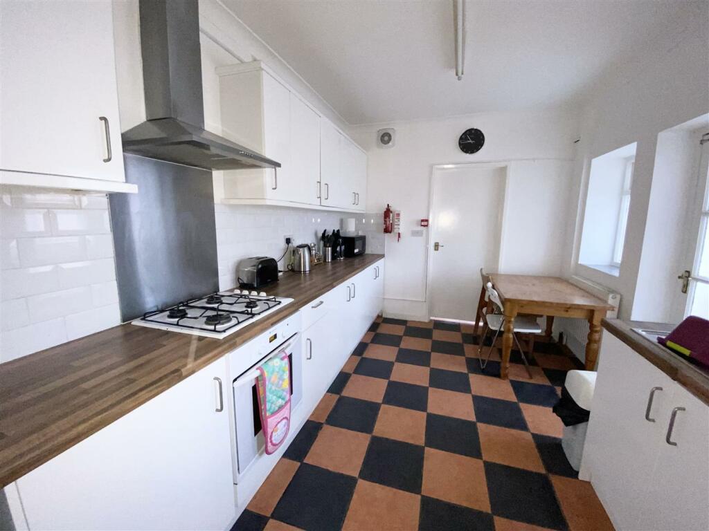 Additional property image - Gwyn Street, Treforest