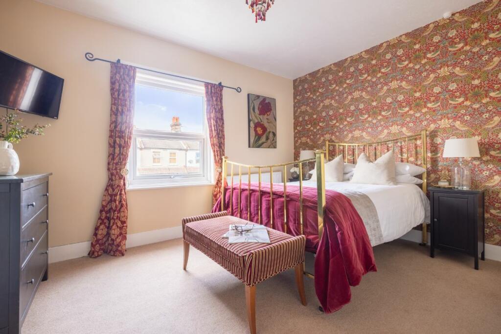 Additional property image - Royal Parade, Eastbourne