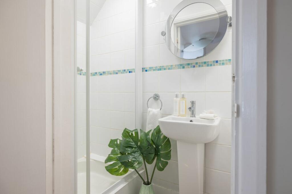 Additional property image - Royal Parade, Eastbourne