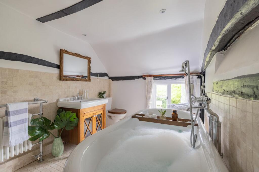 Additional property image - Upper Dicker, Hailsham