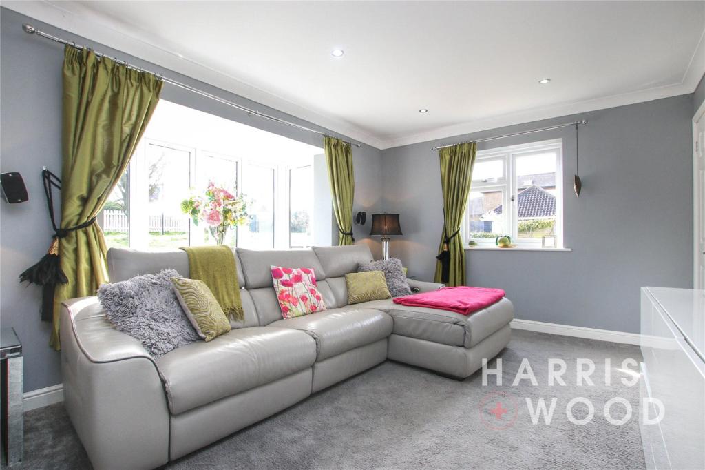 4 bedroom detached house for sale in Ferry Road, Fingringhoe