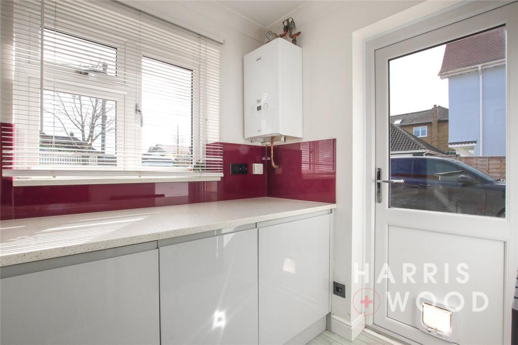 4 bedroom detached house for sale in Ferry Road, Fingringhoe