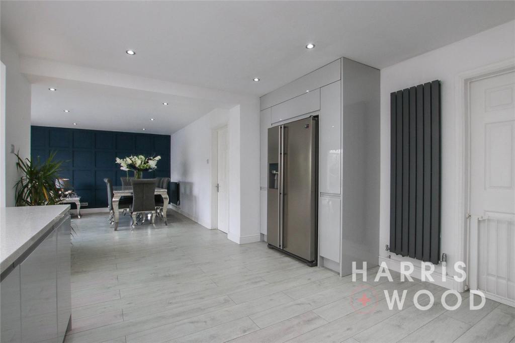 4 bedroom detached house for sale in Ferry Road, Fingringhoe