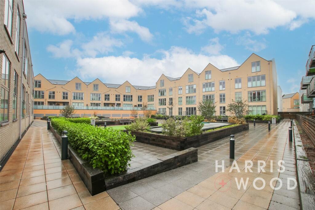 2 bedroom apartment for sale in Sewell House, Waterside Marina