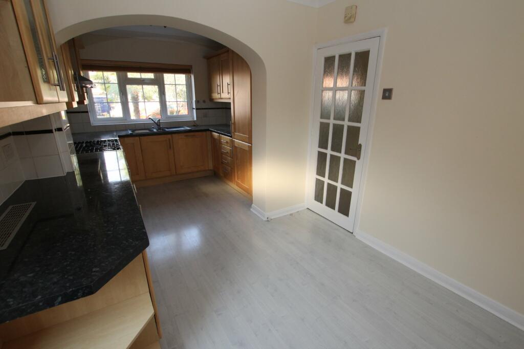 Detached to rent on Challenor Close, Finchampstead, Wokingham, RG40