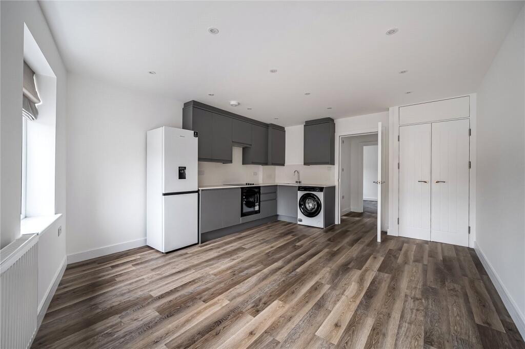 Main image of property: High Street, Crowthorne, Berkshire, RG45