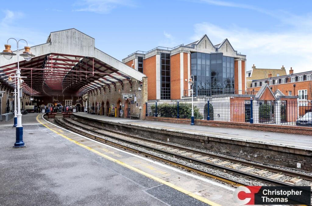 Low res Riverside House and station.jpg