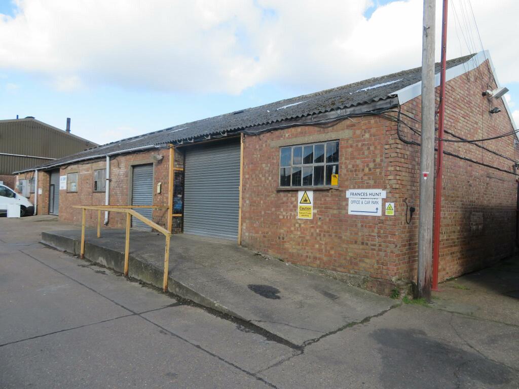 Storage facility to lease in Thurrock, RM14