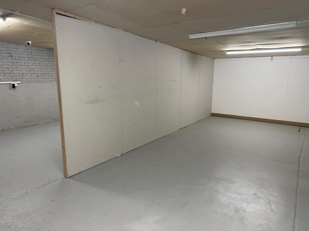 Additional property image - Herongate