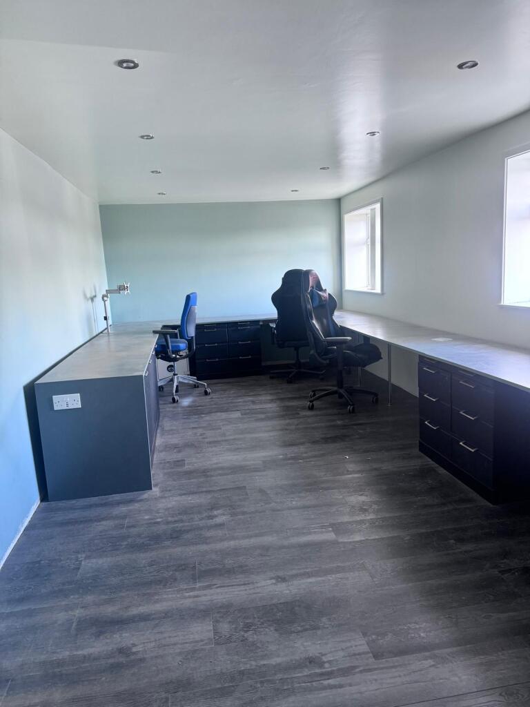 Additional property image - Maldon