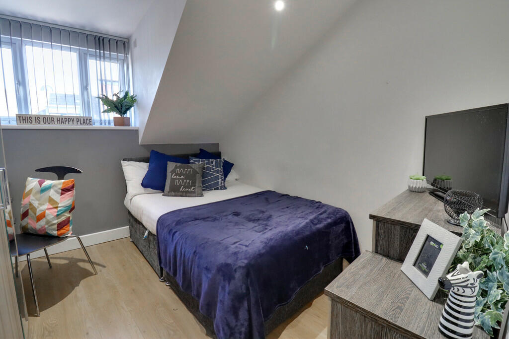 1 bedroom flat share for rent in Braunstone Gate, Leicester, LE3