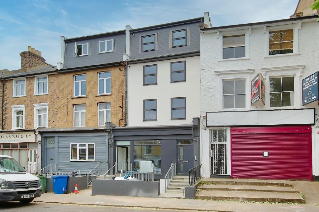Main image of property: Lordship Lane, London, SE22