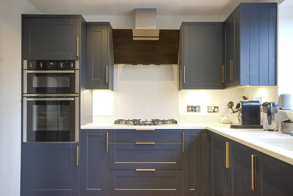 Additional property image - Waratah Drive, Chislehurst BR7