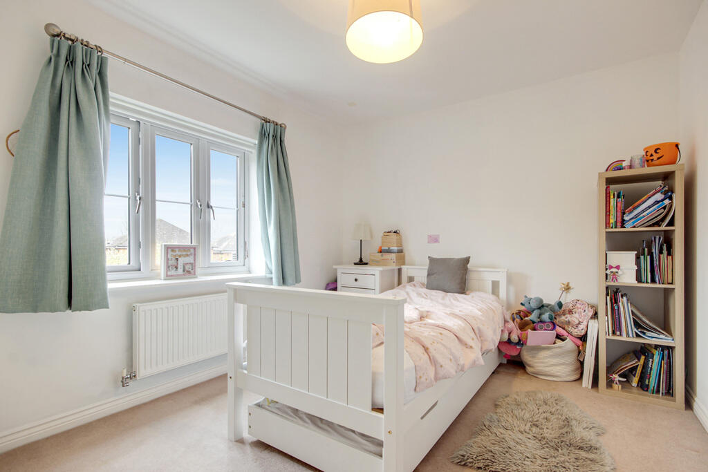 Additional property image - Waratah Drive, Chislehurst BR7