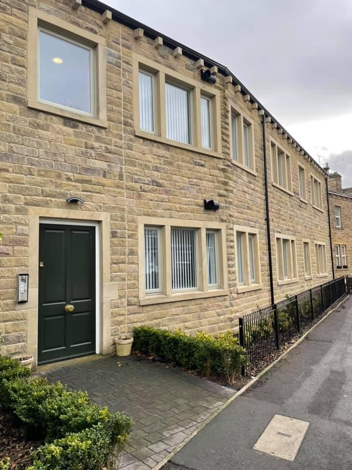 Main image of property: Oxford Road, Gomersal, Cleckheaton, BD19 4LB
