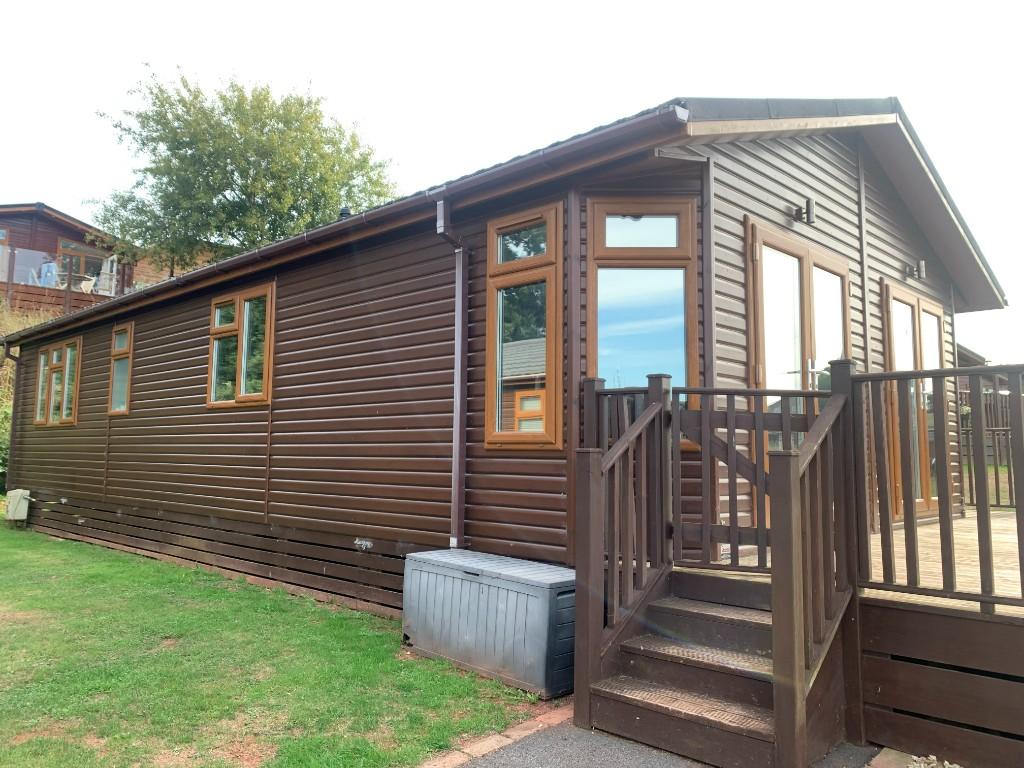 2 bedroom lodge for sale in Totnes Road, TQ4 7PW, TQ4