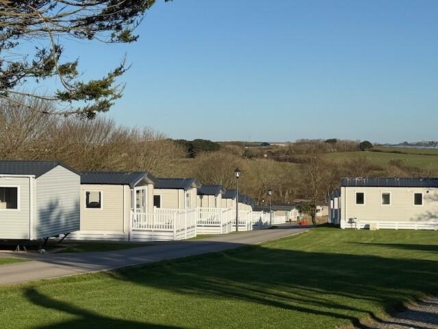 Main image of property: Abi Vista, Crantock, TR8 5EW