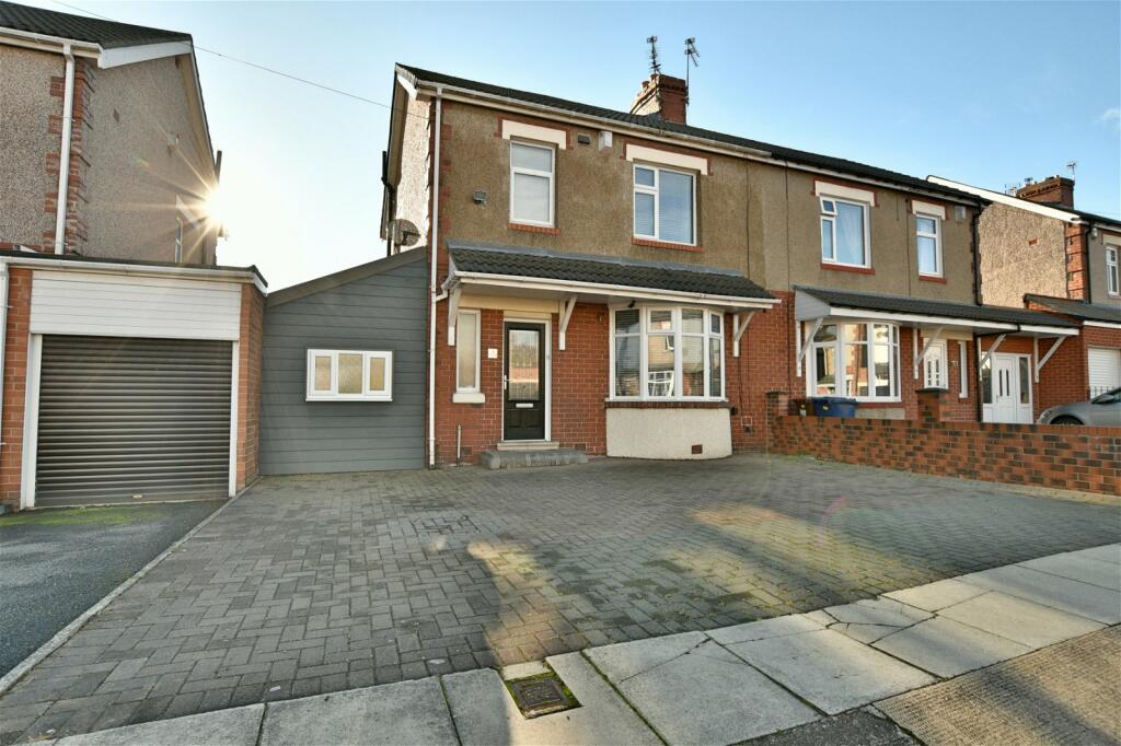 3 bedroom semidetached house for sale in Northmoor Road, Walkergate, NE6